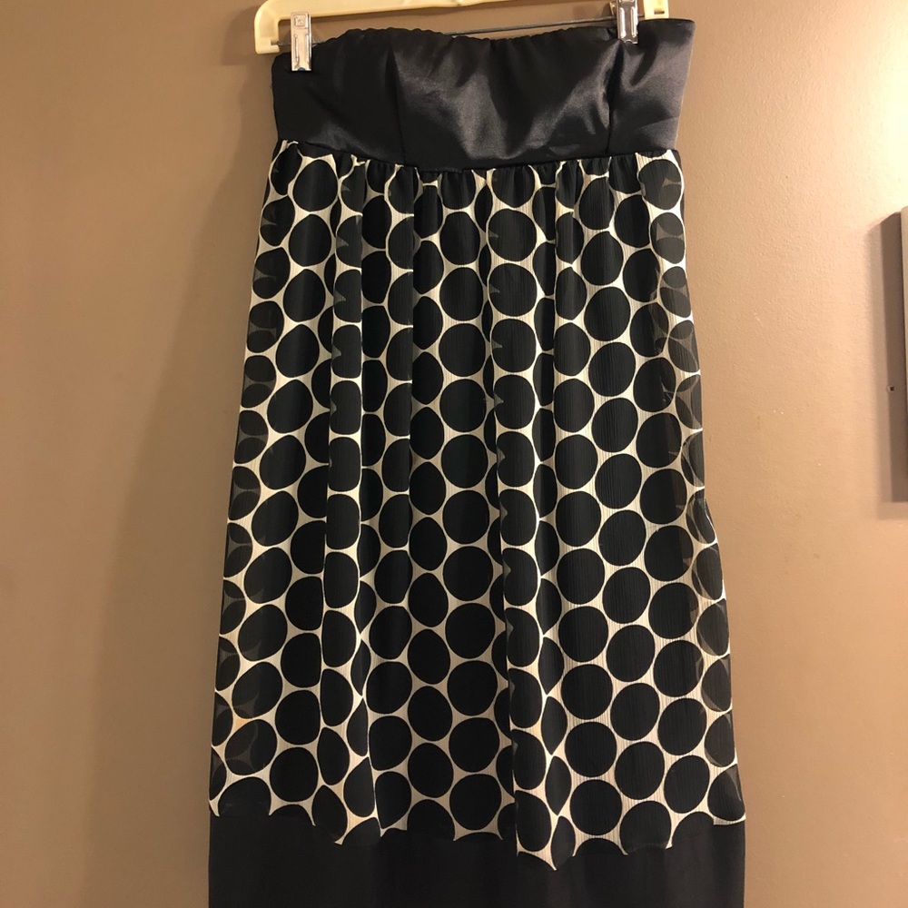 Strapless dress